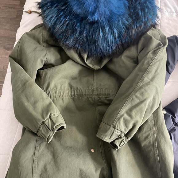 Army Green with Blue Fur - Picture 3 of 4
